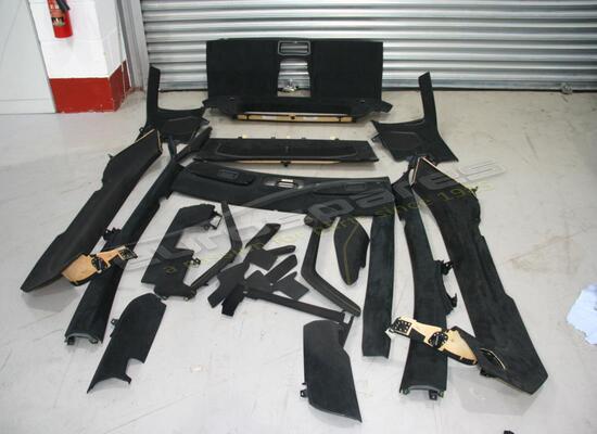 usato lamborghini kit pannelli interni codice articolo 4t08685000