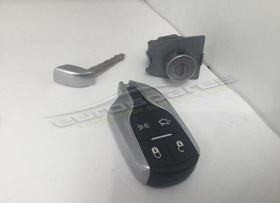 usato maserati telecomando (ue e resto del mondo) codice articolo 670061894