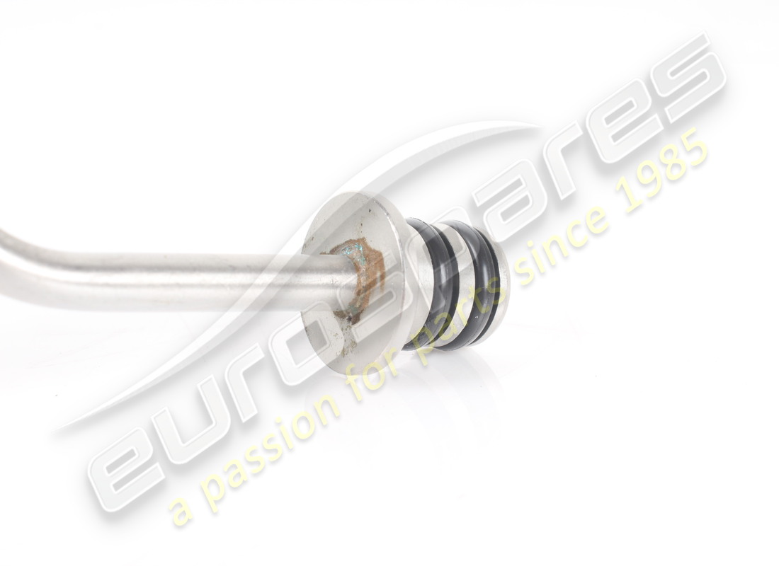 USATO FERRARI TUBO MANDATA OLIO DX CON FIL. NUMERO PARTE 812191 (3) usato ferrari tubo mandata olio dx con fil. numero parte 812191 (3)