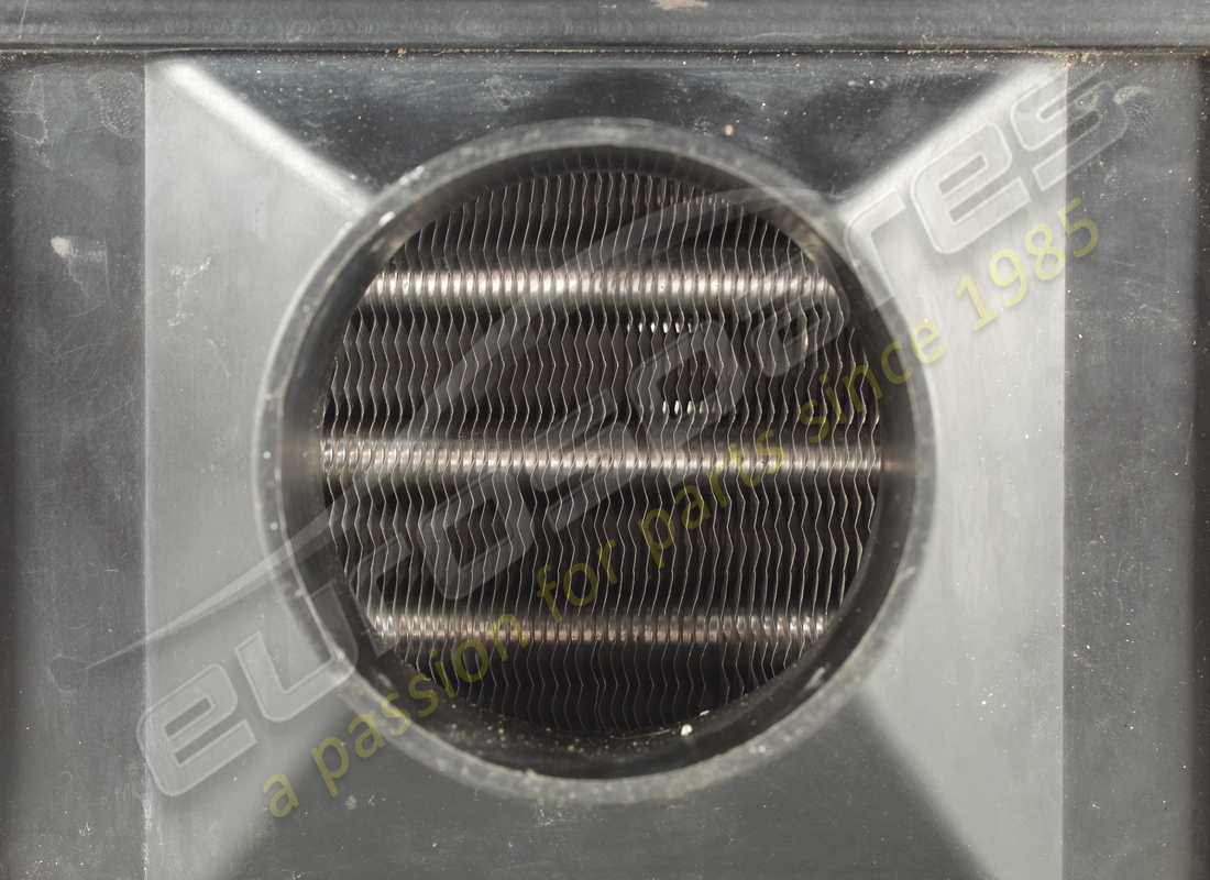 SCATOLA RISCALDATORE USATA FERRARI NUMERO PARTE SX 127369 (2) scatola riscaldatore usata ferrari numero parte sx 127369 (2)