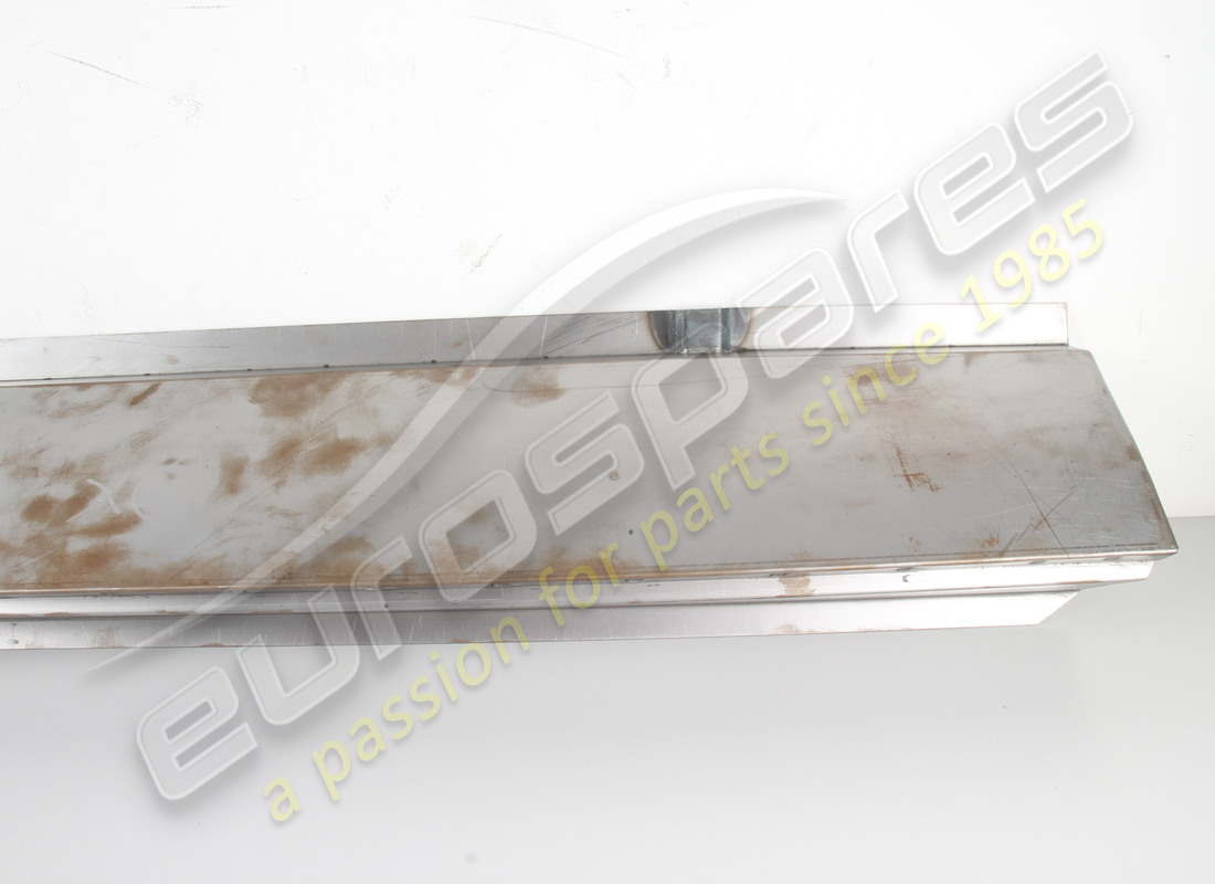 nuova eurospares soglia della porta destra. numero parte 40155905 (3)