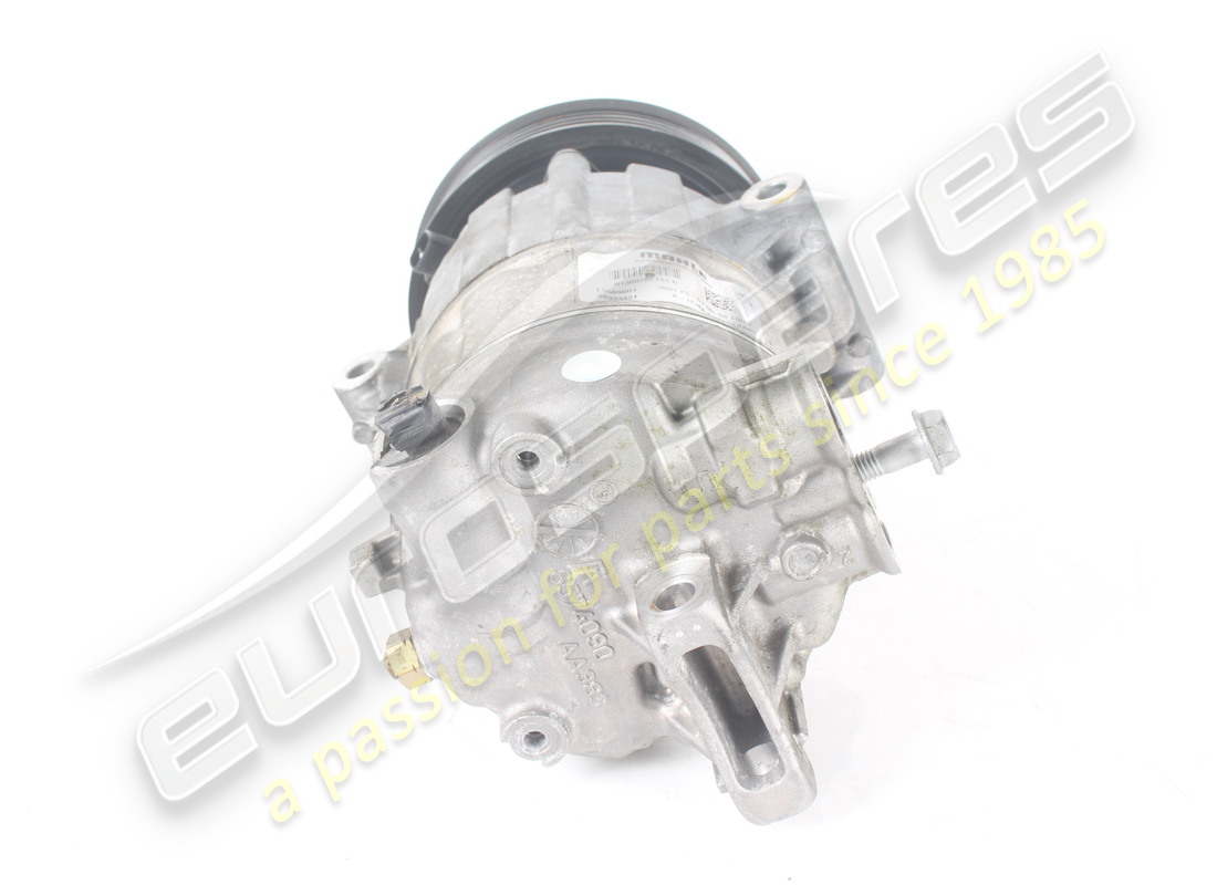 COMPRESSORE DELL'ARIA CONDIZIONATA FERRARI USATO. NUMERO PARTE 333331 (4) compressore dell'aria condizionata ferrari usato. numero parte 333331 (4)