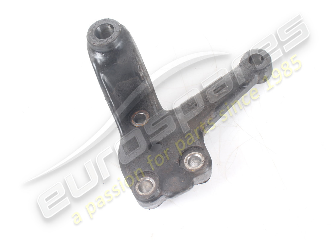 giunto braccio sx usato maserati. numero parte 366600305 (2)
