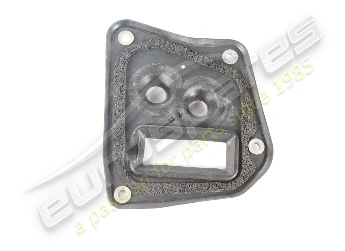 guarnizione a/c usata maserati. numero parte 675001734 (2)