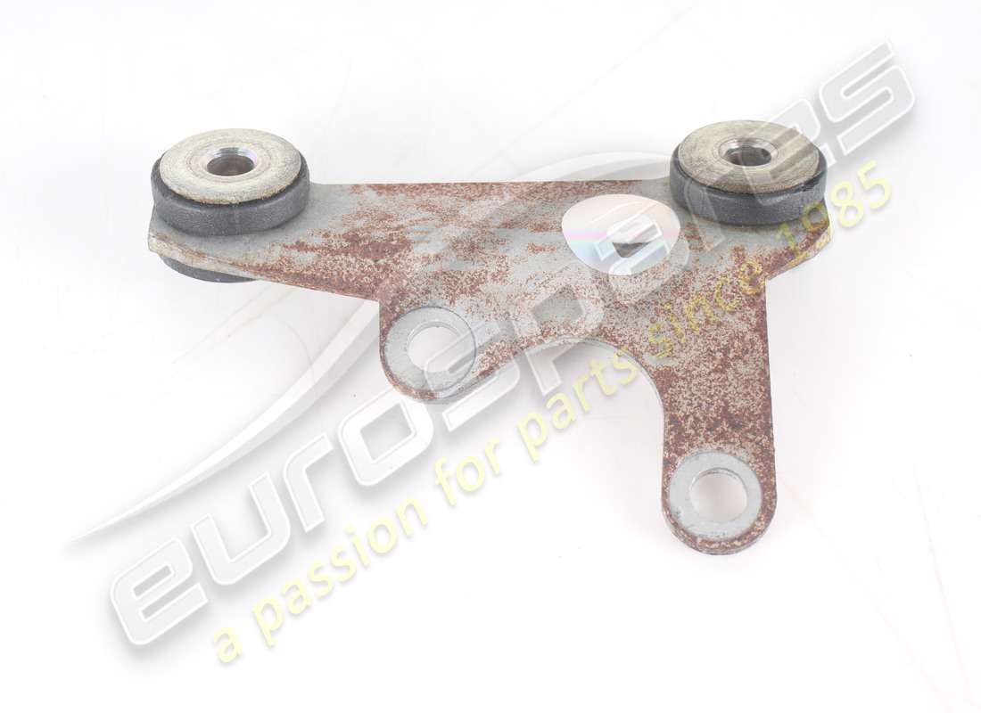 USATA FERRARI STAFFA DESTRA. NUMERO PARTE 257257 (2) usata ferrari staffa destra. numero parte 257257 (2)