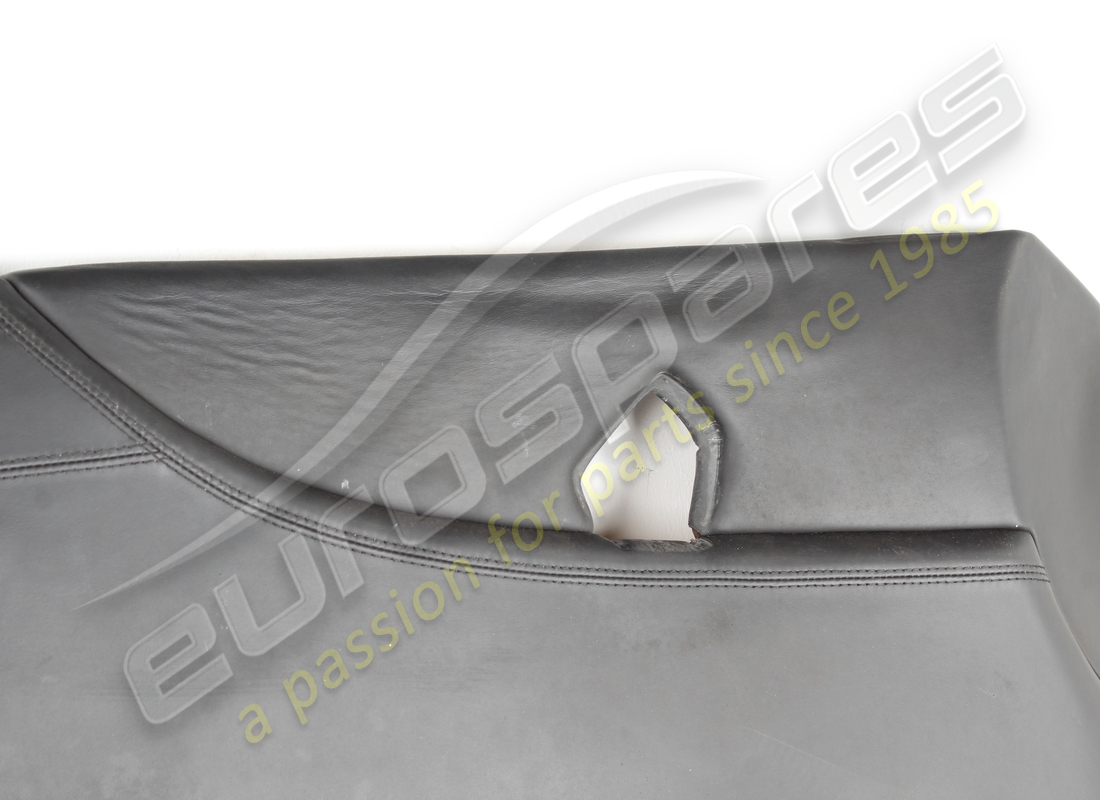 rivestimento porta ferrari danneggiato in nero vm8500. numero parte 64584600 (3)
