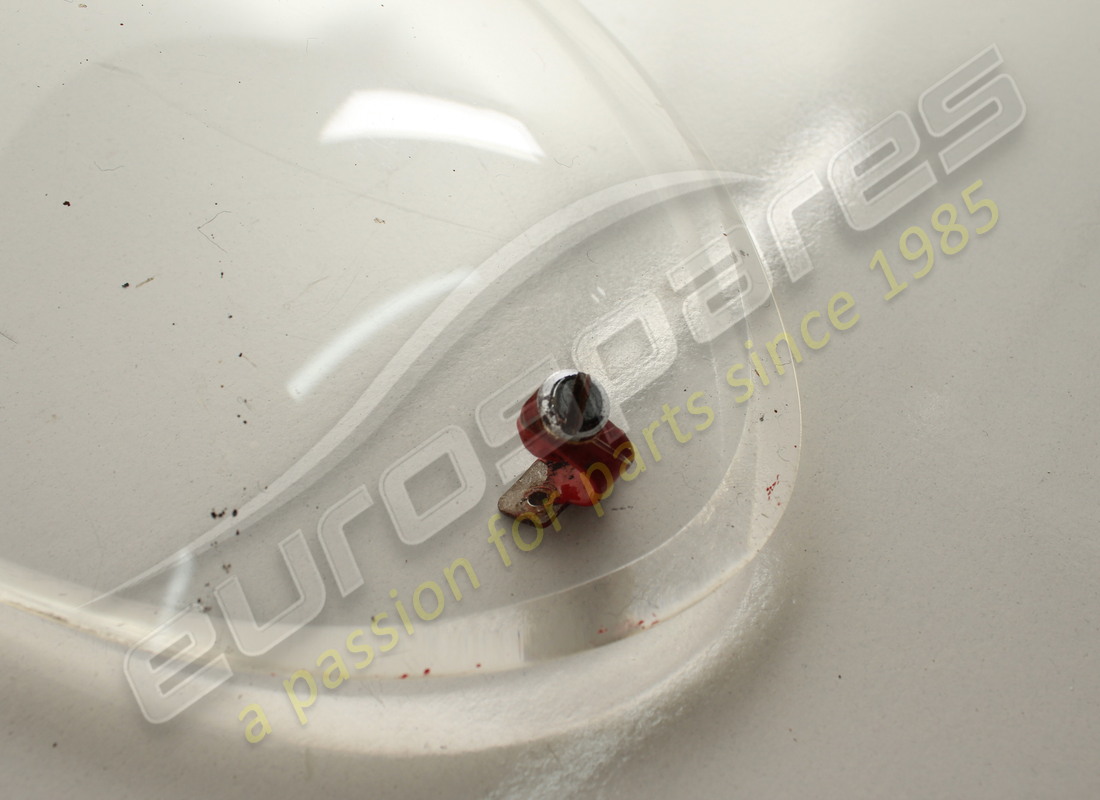 USATA EUROSPARES FERRARI 246 COPPIA DI LENTI PER FARI ANTERIORI DINO. NUMERO PARTE EAP1447652 (2) usata eurospares ferrari 246 coppia di lenti per fari anteriori dino. numero parte eap1447652 (2)