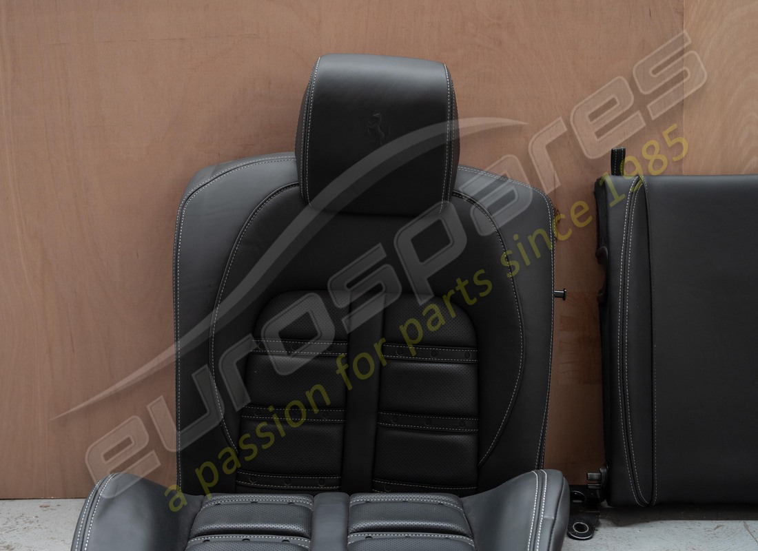set di sedili completo usato eurospares. numero parte eap1558688 (28)