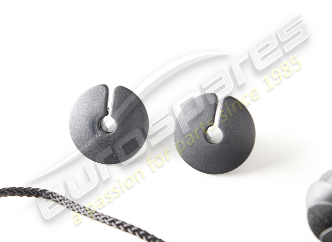 NUOVO MASERATI KIT TIRANTI RIPIANO M161. NUMERO PARTE 673004761 (3) nuovo maserati kit tiranti ripiano m161. numero parte 673004761 (3)