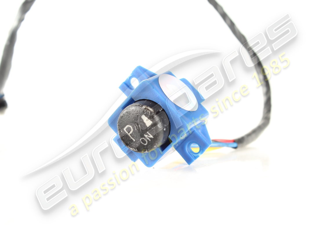 interruttore disabilitazione sensori di parcheggio ferrari utilizzati. numero parte 214559 (2)