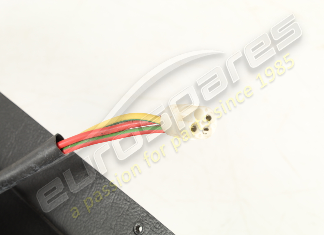 deflettore aria usato ferrari. numero parte 2578678610 (5)