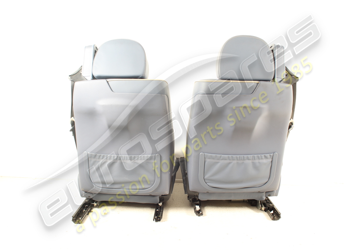 SET DI SEDILI USATI FERRARI. NUMERO PARTE EAP1490262 (4) set di sedili usati ferrari. numero parte eap1490262 (4)