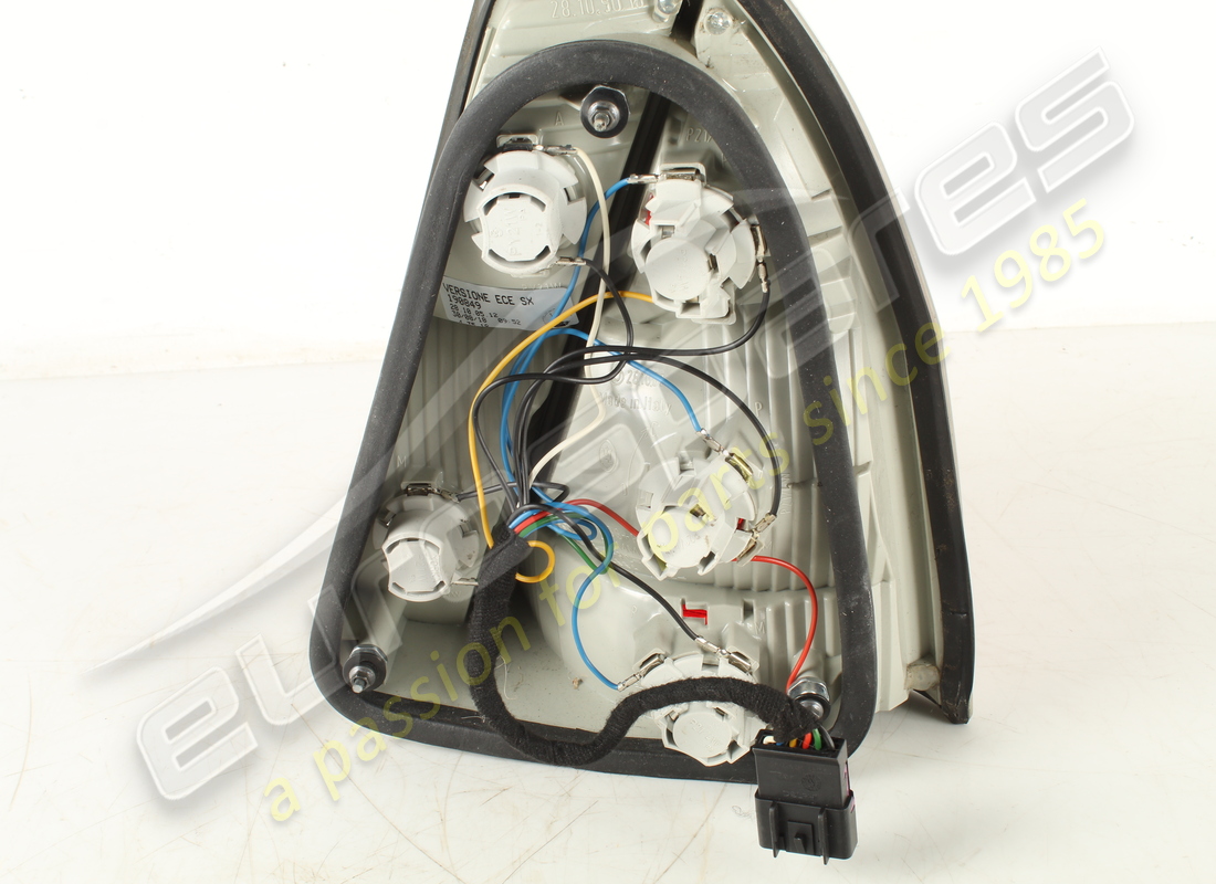 fanale posteriore sx usato maserati. numero parte 190849 (3)