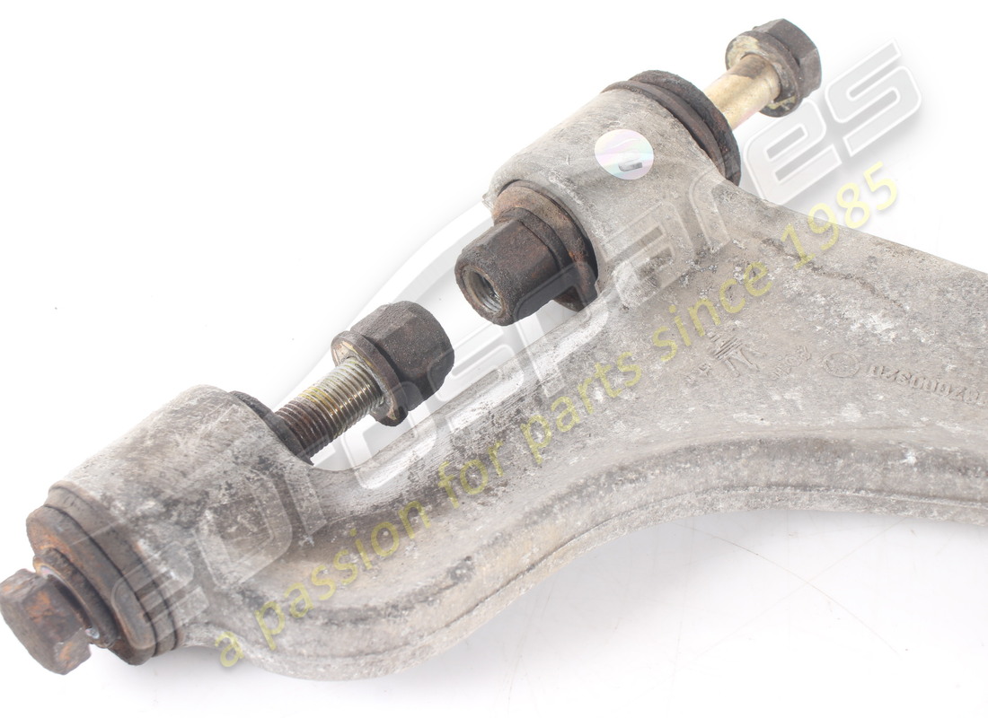 GRUPPO LEVA SUPERIORE POSTERIORE COMPLETO USATO MASERATI. NUMERO PARTE 196779 (2) gruppo leva superiore posteriore completo usato maserati. numero parte 196779 (2)