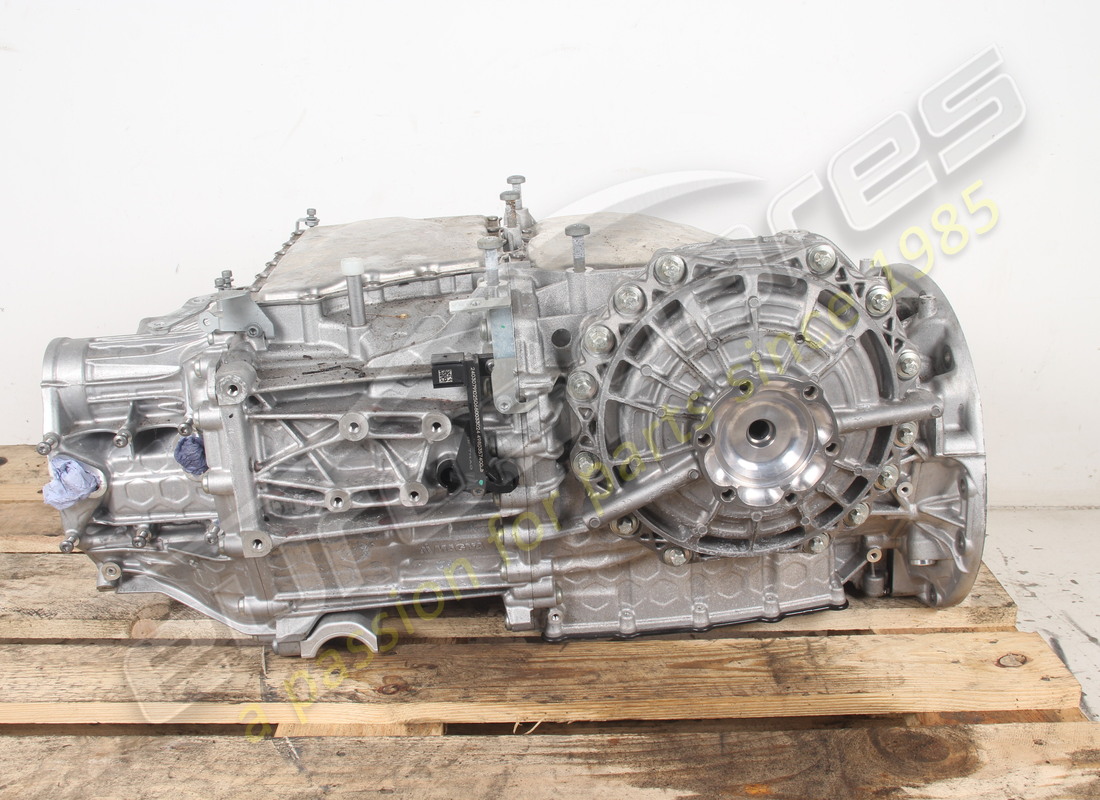 CAMBIO GTC FERRARI USATO. NUMERO PARTE 893170 (4) cambio gtc ferrari usato. numero parte 893170 (4)