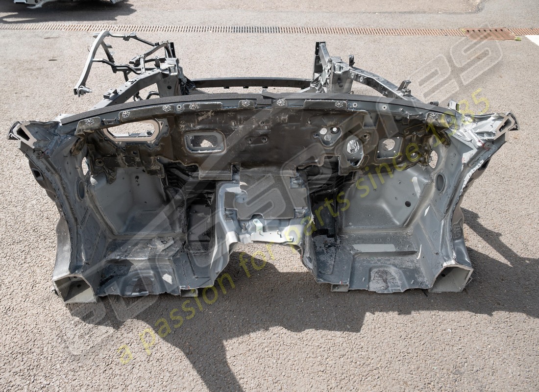 telaio anteriore completo danneggiato eurospares. numero parte eap1563097 (4)