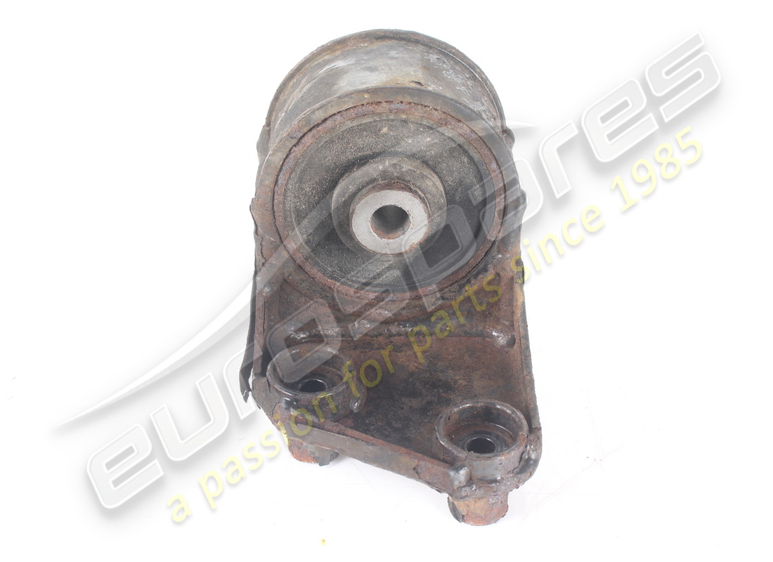 SUPPORTO DIFFERENZIALE POSTERIORE USATO MASERATI. NUMERO PARTE 376200169 (3) supporto differenziale posteriore usato maserati. numero parte 376200169 (3)