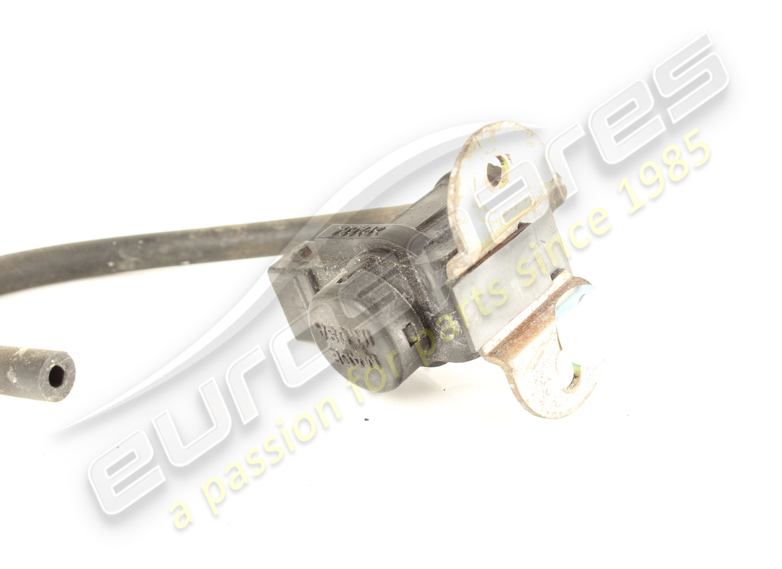 valvola solenoide ferrari usata. numero parte 159177 (2)