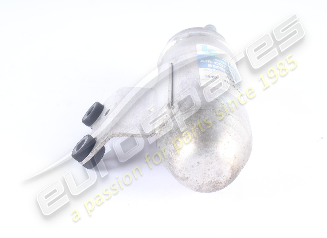 SERBATOIO ASTON MARTIN USATO, RICEVITORE ESSICCATORE. NUMERO PARTE 4G4319E891AC (3) serbatoio aston martin usato, ricevitore essiccatore. numero parte 4g4319e891ac (3)