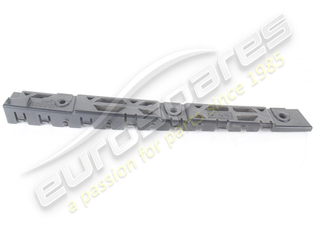 STAFFA DI RIFINITURA DEL BATTITACCO POSTERIORE DESTRO USATA Ferrari. NUMERO PARTE 87583100 (1)