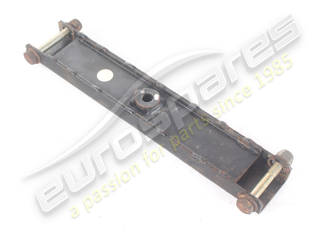 usato maserati traversa di collegamento differenziale numero parte 376200167 (2)