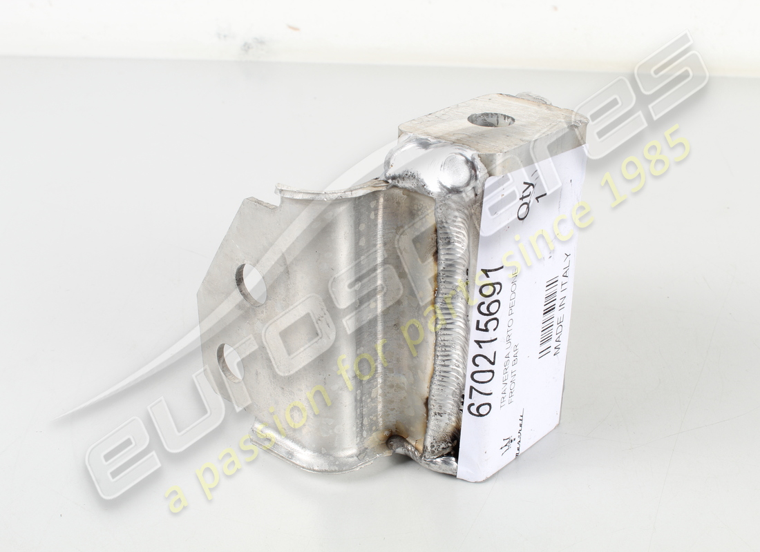 nuovo maserati membro crociale. numero parte 670215691 (3)