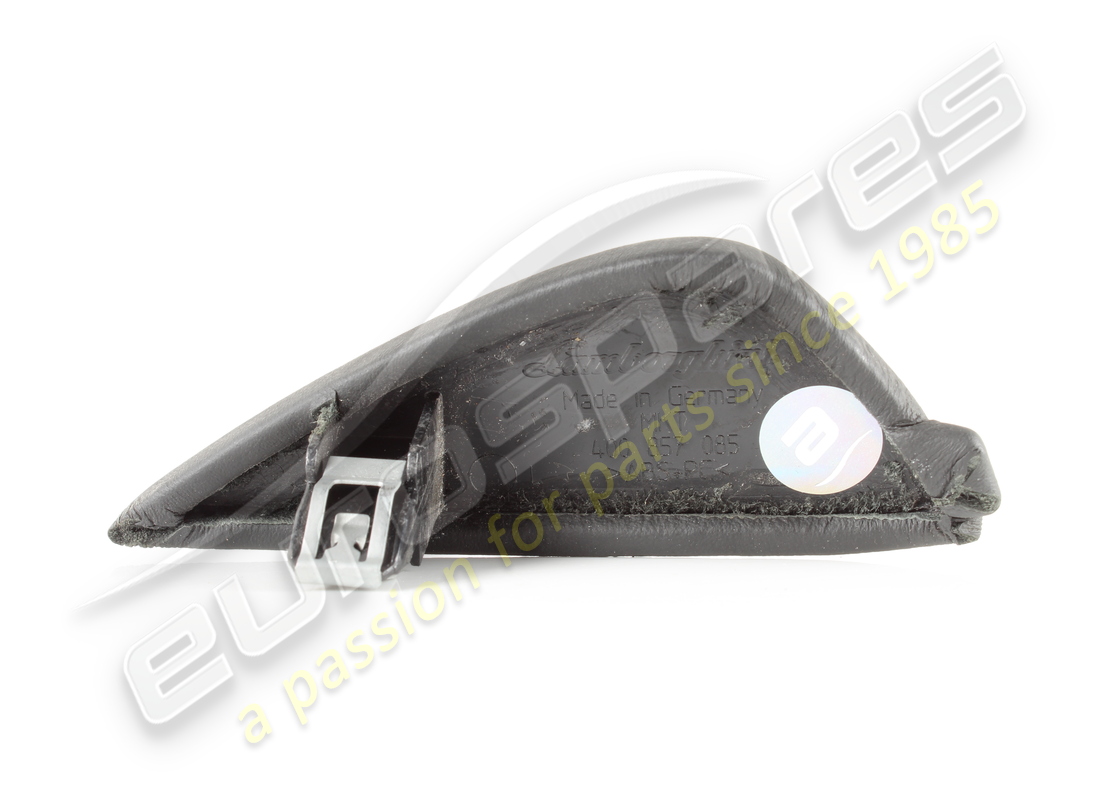 copertura cruscotto laterale usata lamborghini. numero parte 400858033 (2)