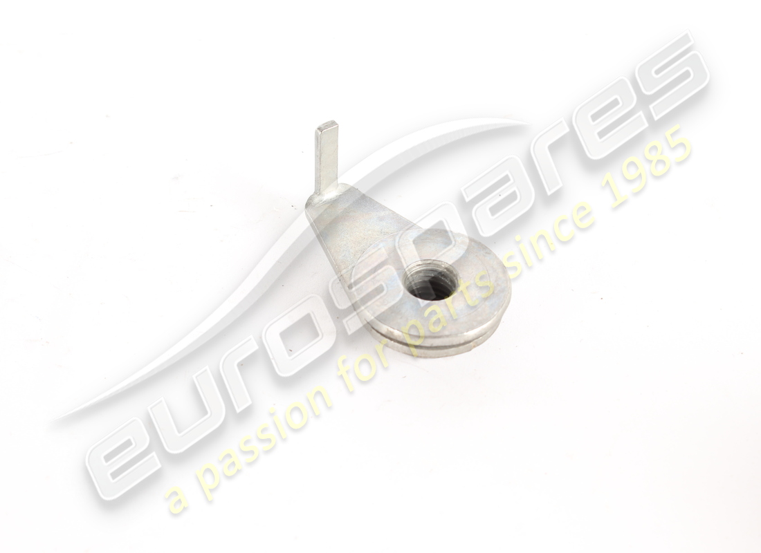 DADO SPECIALE USATO Maserati NUMERO PARTE 675001680 (1)