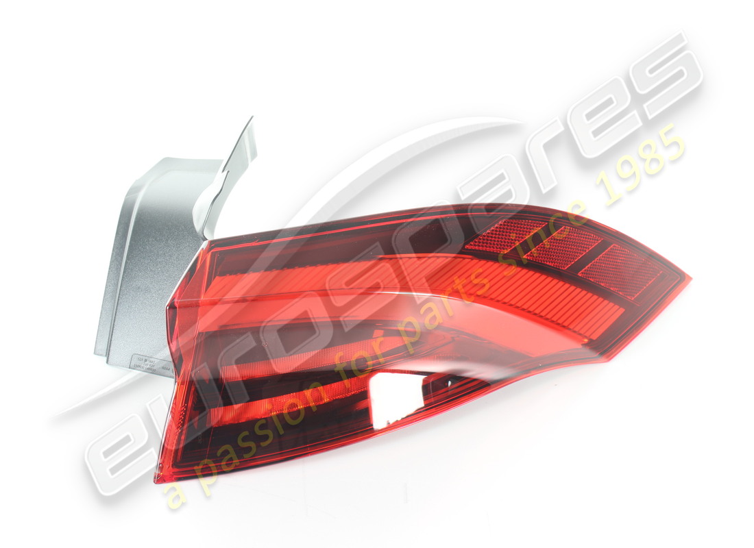 nuovo oem fanale post dx fisso. numero parte 670157329 (1)