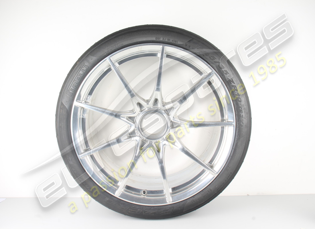 set di ruote usate mclaren. numero parte eap1558709 (2)