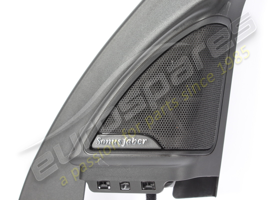 copertura porta anteriore destra usata maserati. numero parte 670197378 (3)
