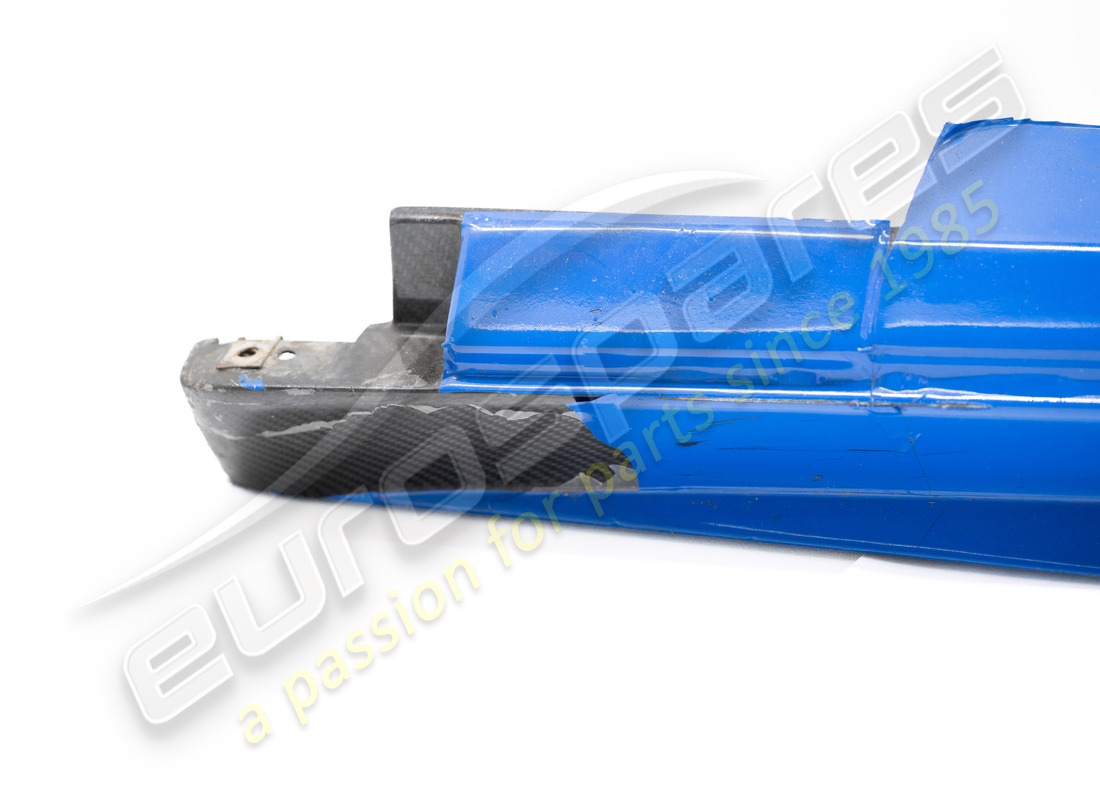 rivestimento sottoporta sx usato ferrari. numero parte 83429110 (3)
