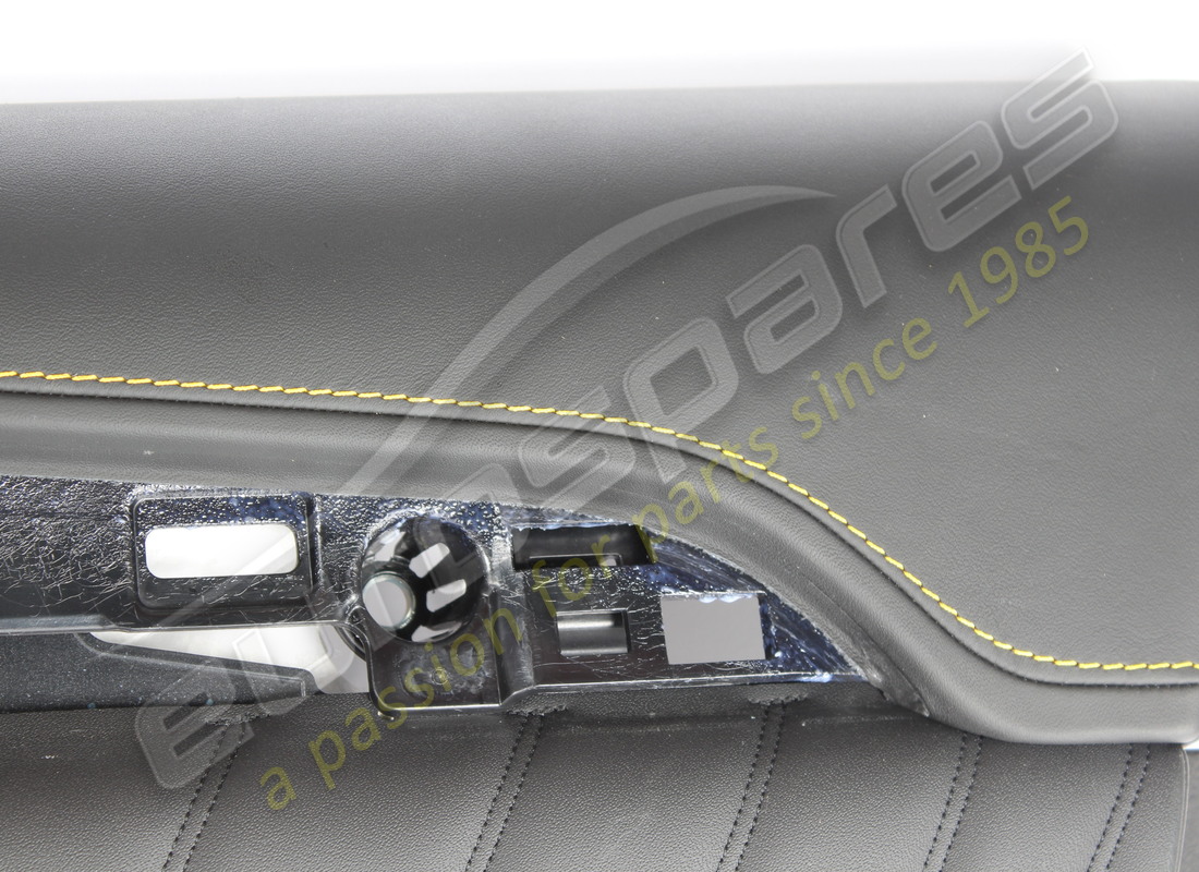 usato maserati gruppo pannello porta anteriore destro. numero parte 670225866 (3)