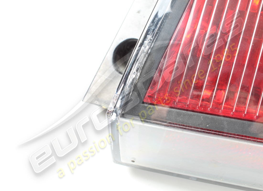 lamborghini luce posteriore usata. numero parte 410945096a (2)