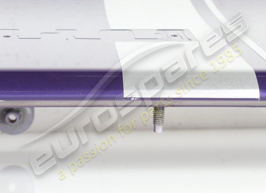 spoiler posteriore ferrari usato. numero parte 985955423 (4)
