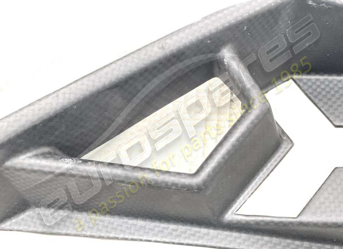 nuovo eurospares lamborghini murcielago cornice supporto in carbonio per luce posteriore destra. numero parte eap1447585 (4)
