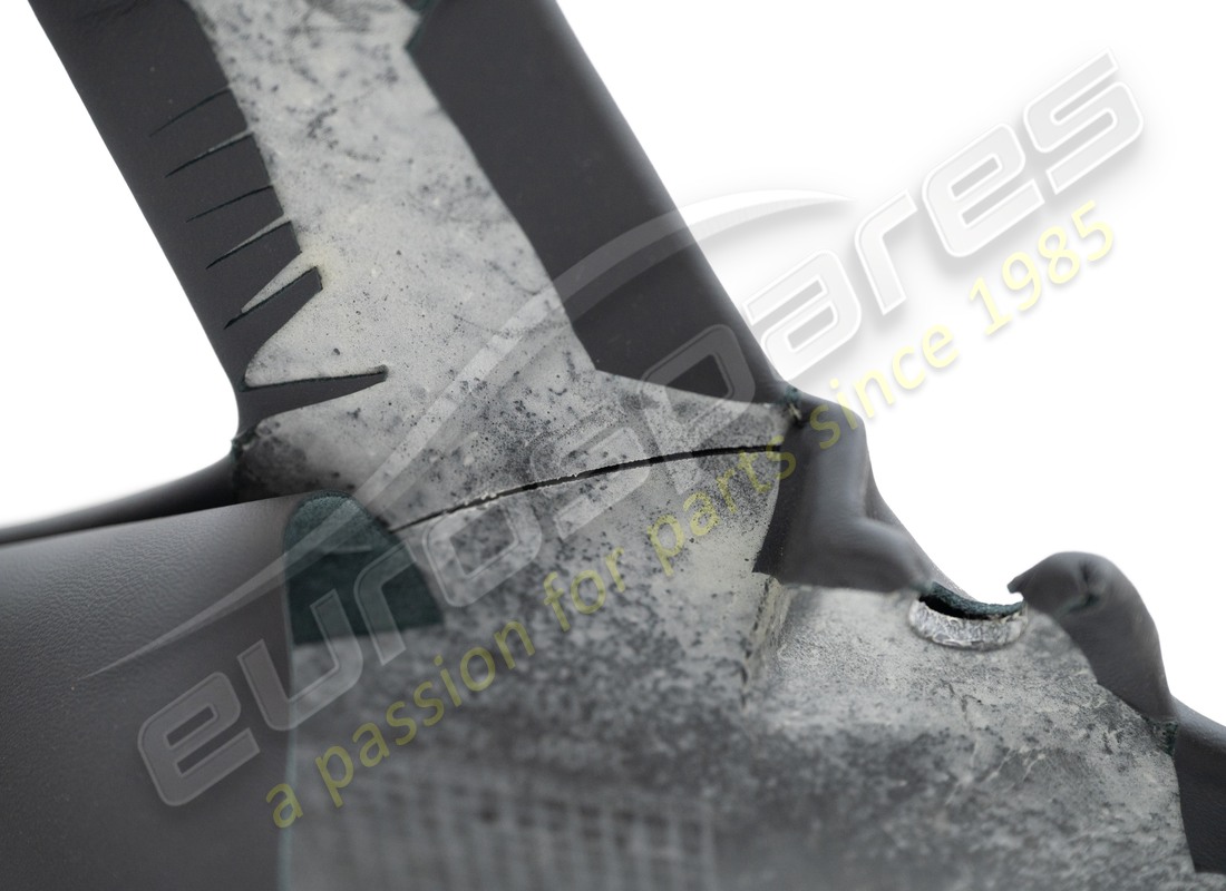 struttura dell'unità della console centrale danneggiata ferrari numero parte 83577712 (6)