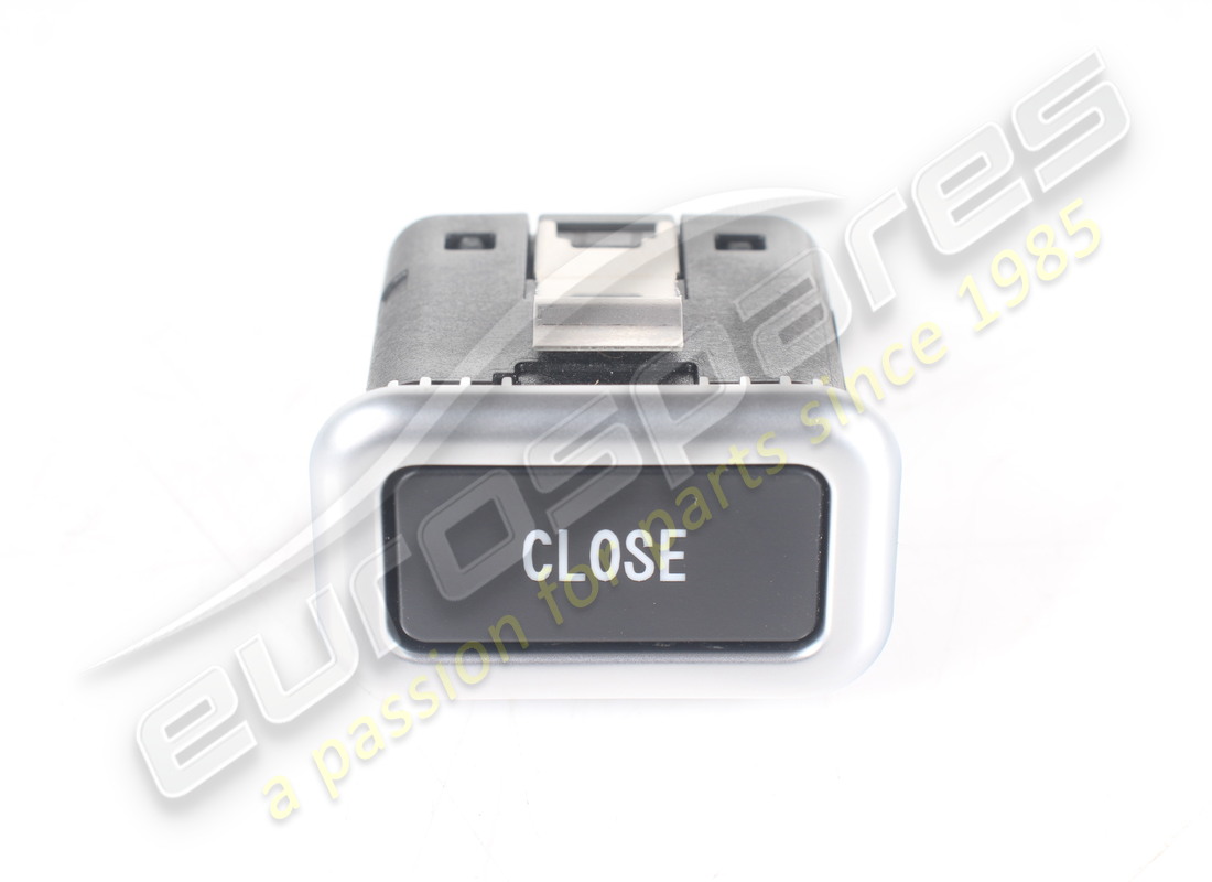 pulsante chiudi portellone usato ferrari. numero parte 319572 (2)