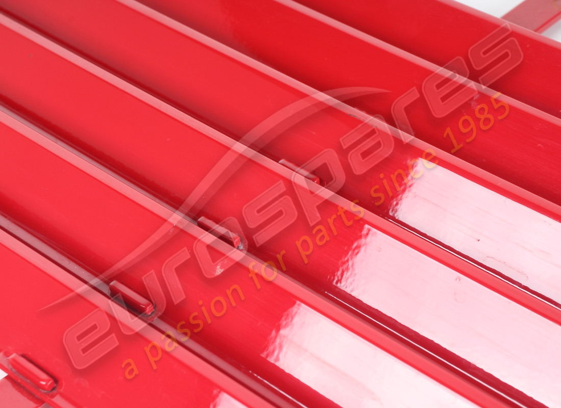 griglia del cofano ferrari usata. numero parte 61752510 (2)