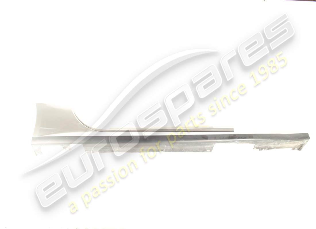 USED FERRARI RH SILL TRIM LATERAL TRIM . PART NUMBER 83314910 (1)