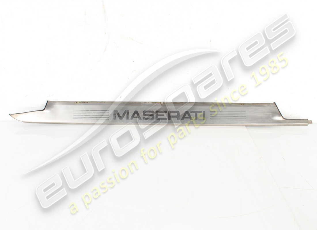 BATTITACCO ANTERIORE SINISTRO CROMATO USATO Maserati. NUMERO PARTE 378305311 (1)