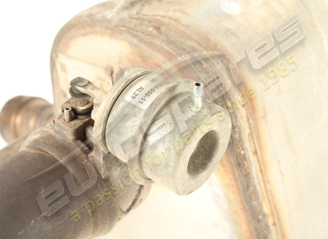 USATO Ferrari SILENZIATORE POSTERIORE DESTRO . NUMERO PARTE 281931 (1)