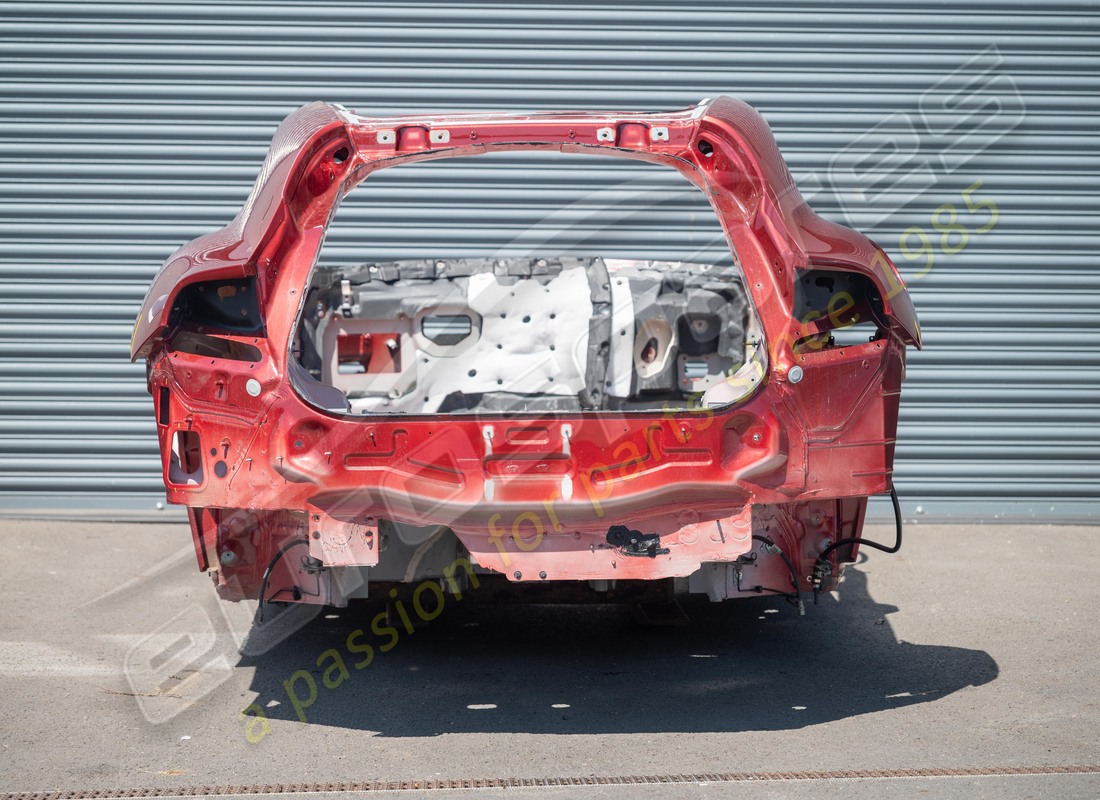 USATO Ferrari TELAIO POSTERIORE. NUMERO PARTE EAP1552617 (1)