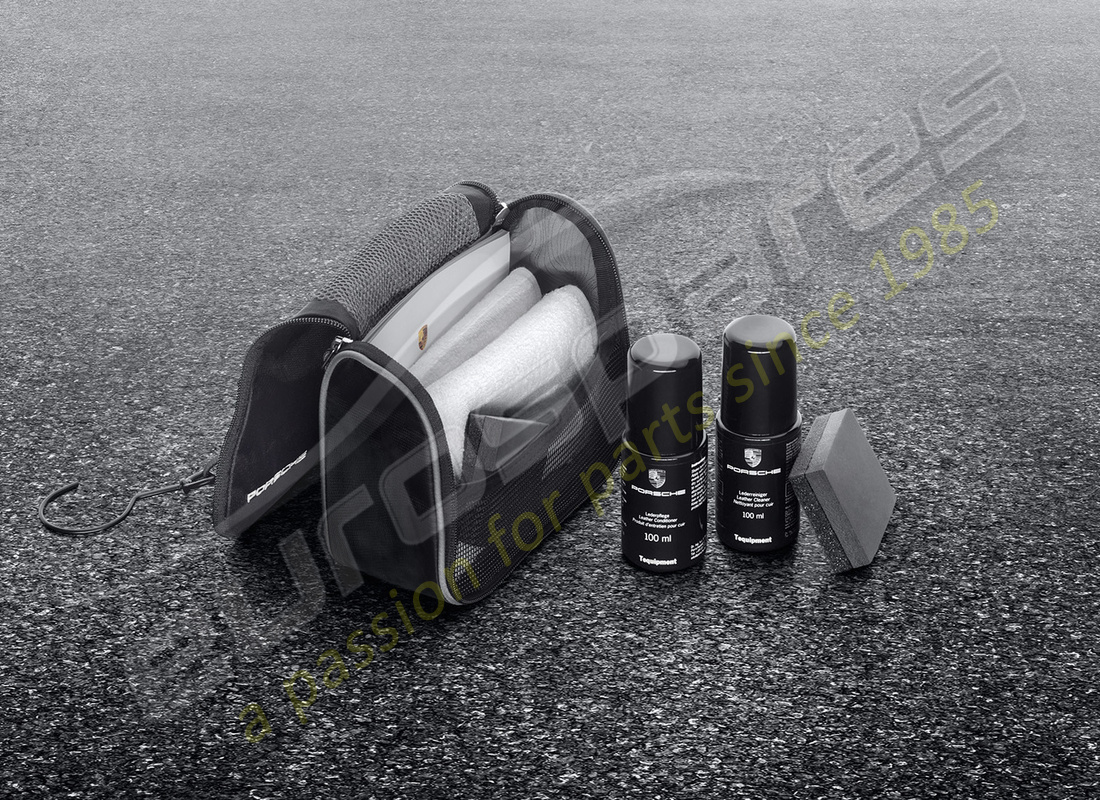 nuovo porsche set per la cura della pelle. numero parte 00004400401 (1)