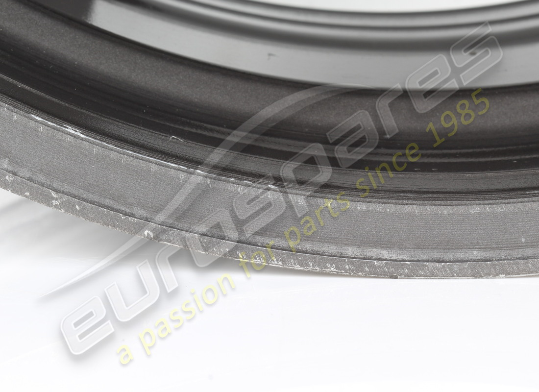 CERCHIO ANTERIORE FERRARI USATO. NUMERO PARTE 275585 (12) cerchio anteriore ferrari usato. numero parte 275585 (12)