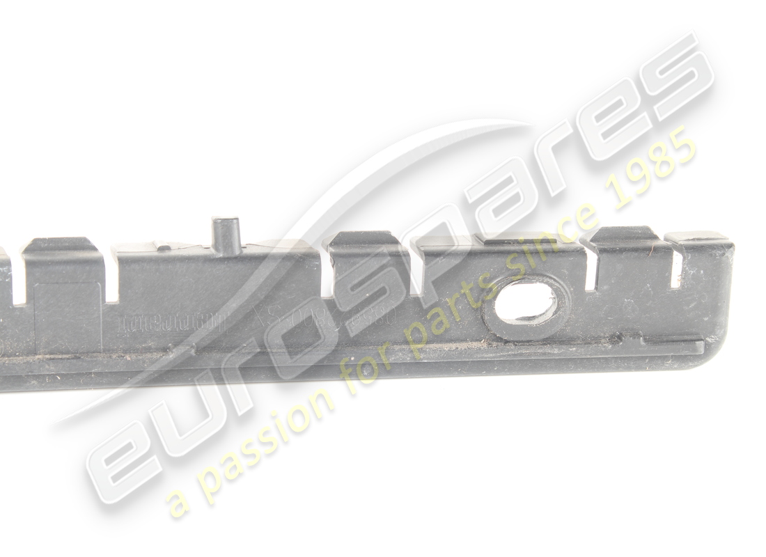 staffa di montaggio laterale sx usata ferrari. numero parte 85922800 (2)