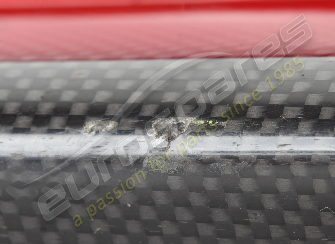 rivestimento sottoporta sx usato ferrari. numero parte 86936410 (16)