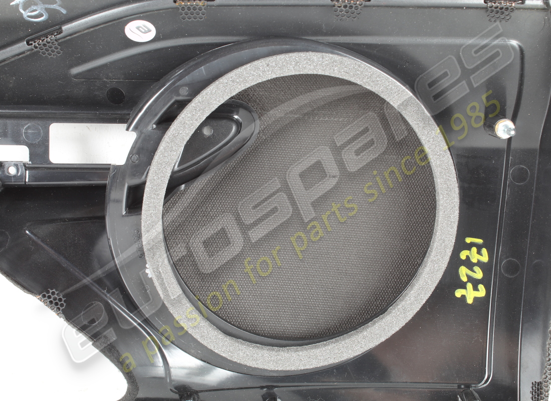 SUPPORTO GRIGLIA WOOFER SX COMPLETO USATO FERRARI. NUMERO PARTE 976340 (4) supporto griglia woofer sx completo usato ferrari. numero parte 976340 (4)