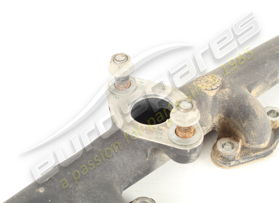 usato ferrari collettore acqua. numero parte 154432 (3)