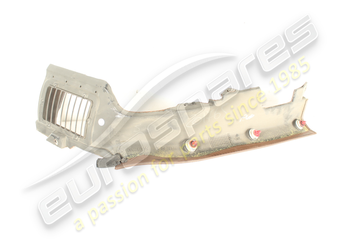 rifinitura del canale sx usata ferrari. numero parte 844070.. (4)